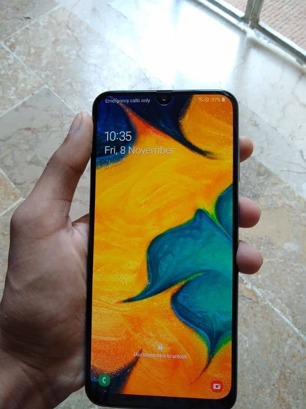 Samsung A30. Non pta Gaming device 3/32gb. 48mp. better then realme 1