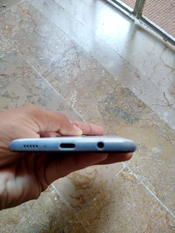 Samsung A30. Non pta Gaming device 3/32gb. 48mp. better then realme 5