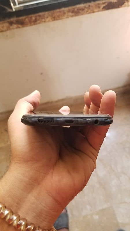 Infinix hot 8 5