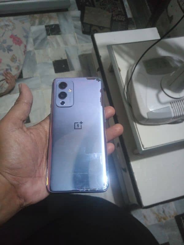 one plus 9 5g. . . 8+8/128gb. . . non pta 2