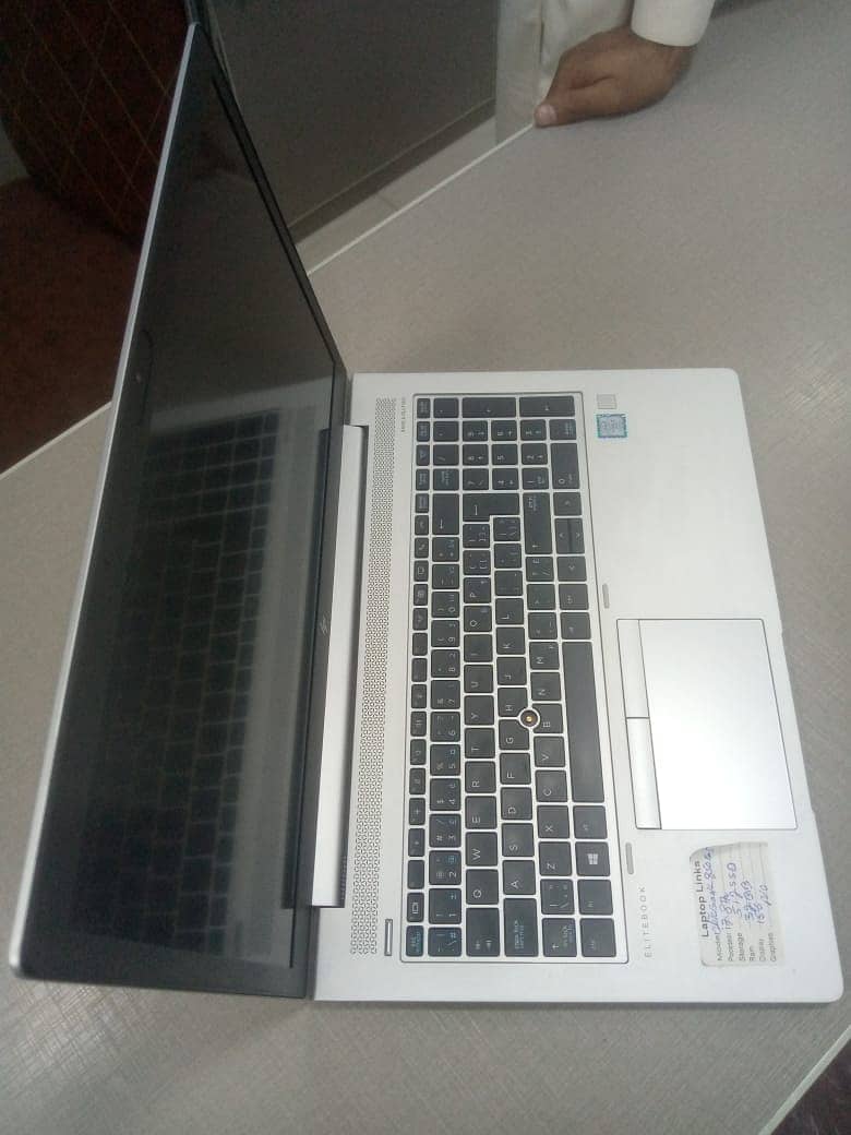 LAPTOP FOR SALE 10/10 0