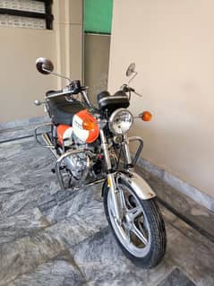 Vintage Honda CB400 Model 1981 TWIN/HAWK