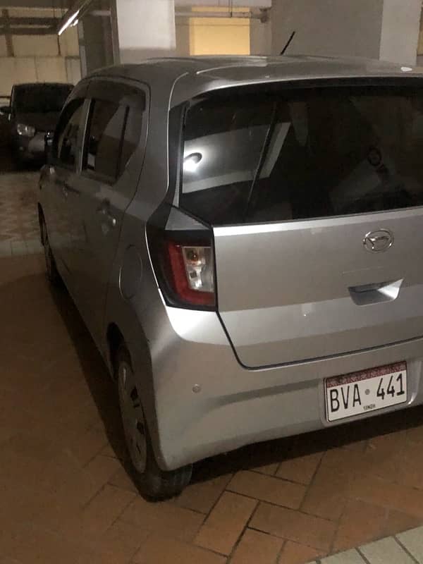 Daihatsu Mira 2018 3