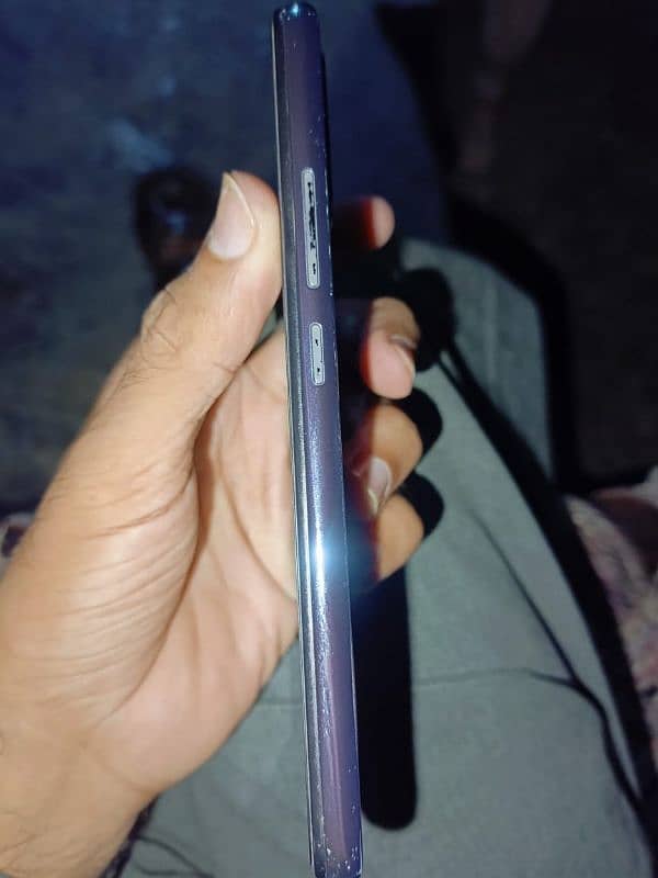 vivo S1 8 256 penal chng display finger ok 2