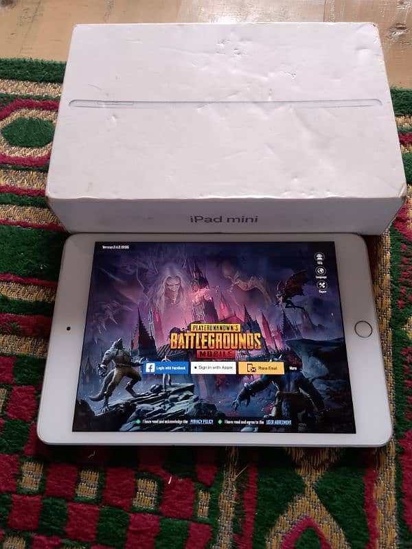 iPad mini5 64GB 10by9 condition all OK best for pubg no falt 2