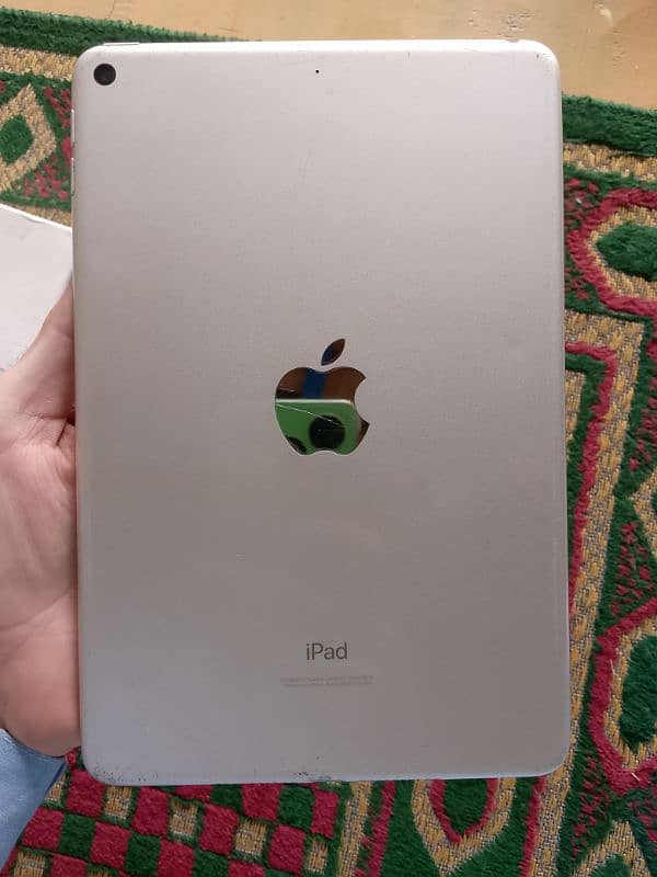 iPad mini5 64GB 10by9 condition all OK best for pubg no falt 3