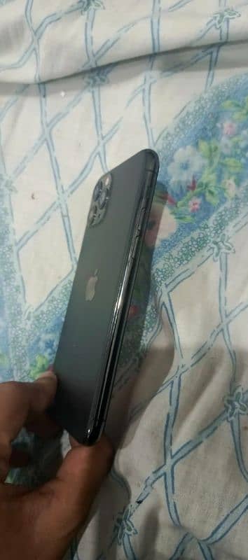 iPhone 11 Pro Pta approved 3