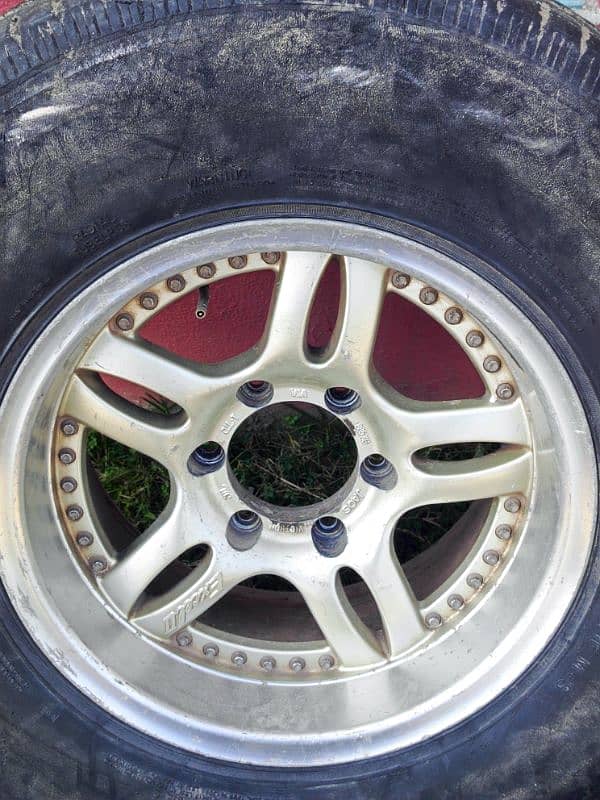 land cruiser 16 inch rim good condition 1