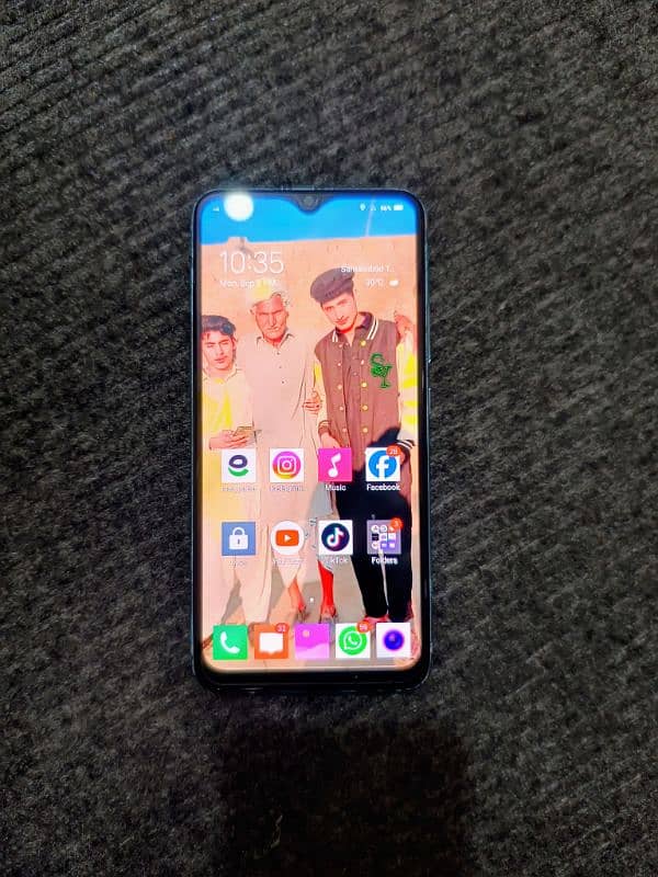 vivo s1 4GB 128 good condition 0