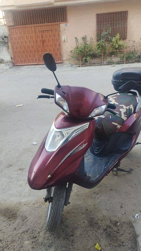 United Scooty automatic 100cc Just like new 2