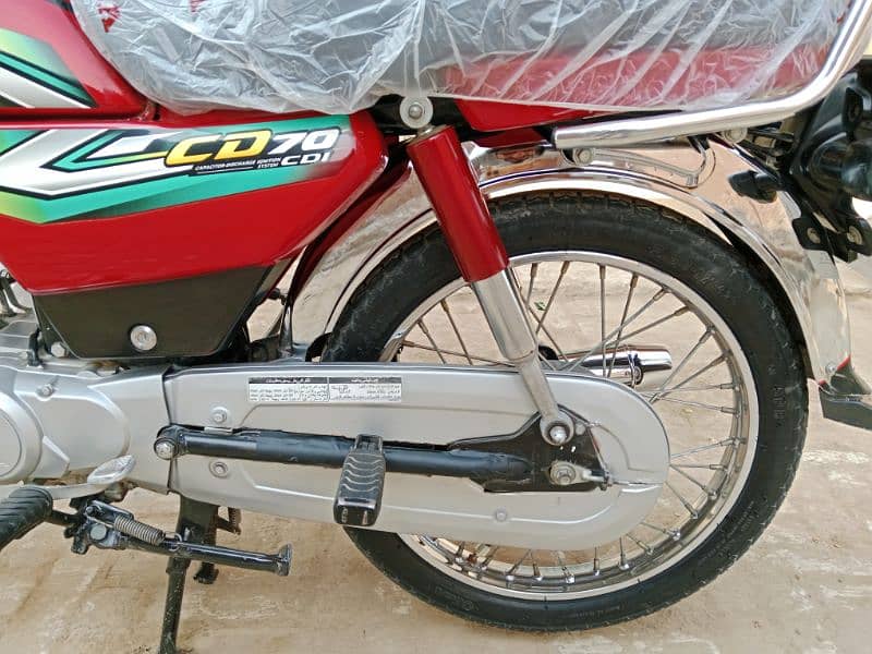 Honda CD 70 motorcycle for sale model 2023/03456561380/03057210160 10