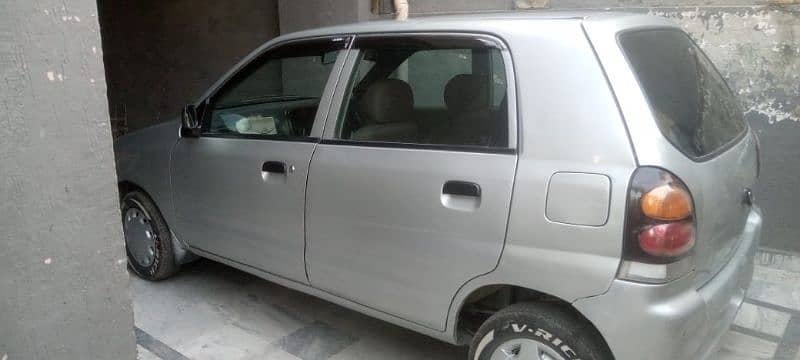 Suzuki Alto 2001 3