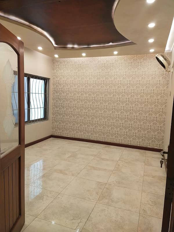 Luxury Three Bedrooms Un-Furnished Apartment Available for Rent in F-11 Markaz Islamabad 0