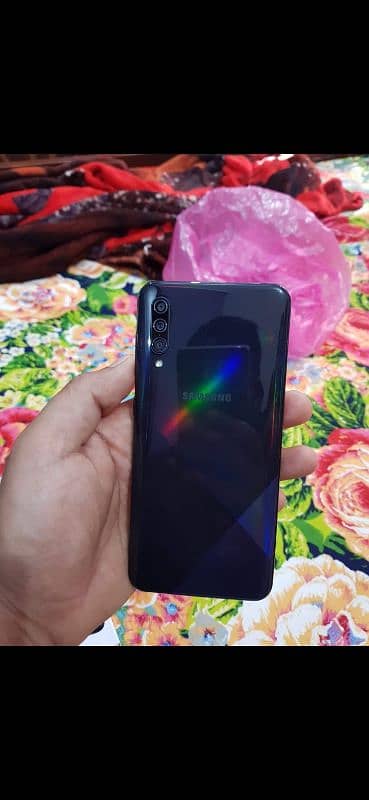 samsung galaxy a30s 3