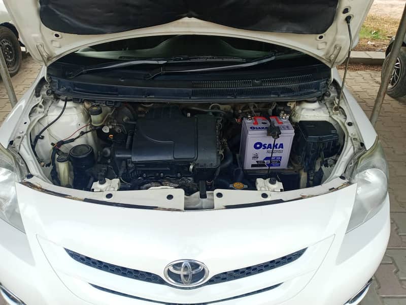 Toyota Belta 2012 8/12 2