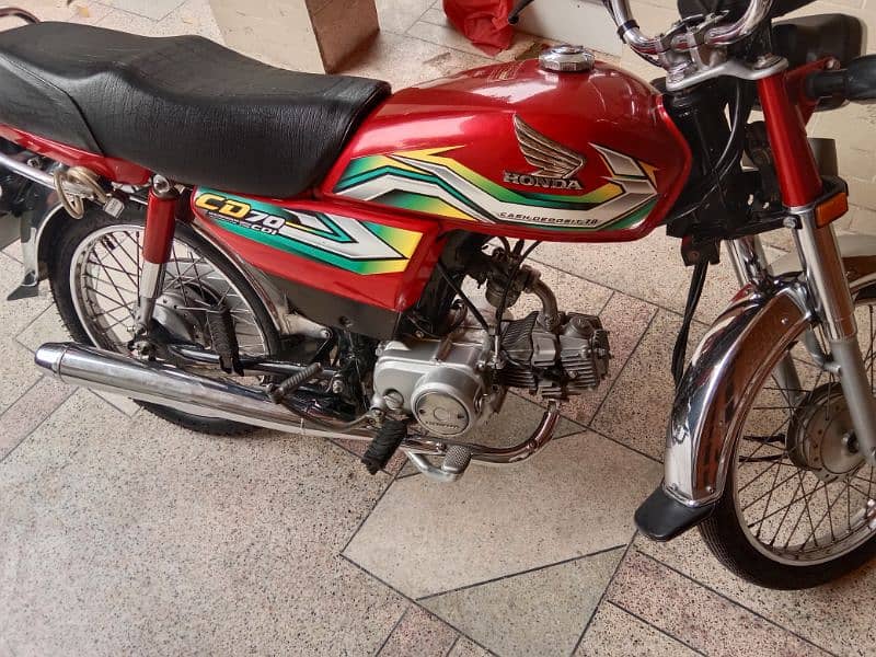 brand new Honda CD 70 7