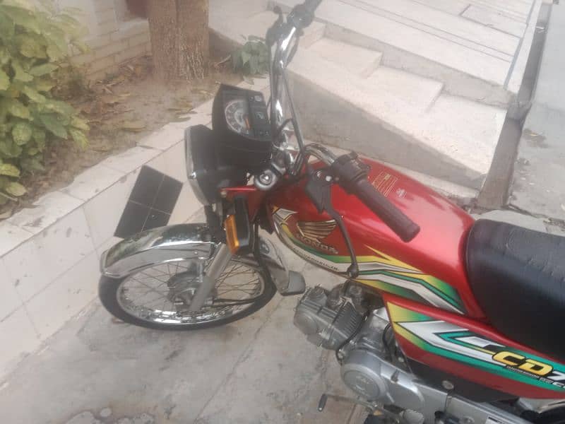 brand new Honda CD 70 12