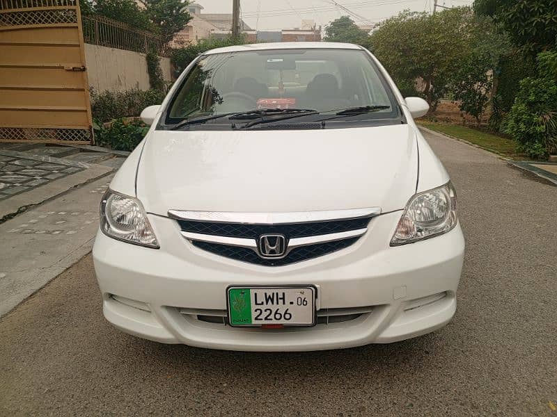 Honda City IDSI 2006 lush condition 2