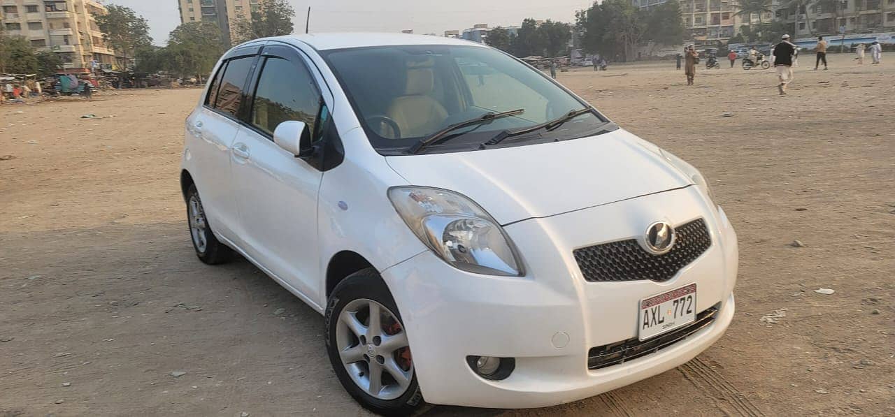 Toyota Vitz 2007 1300 cc 3