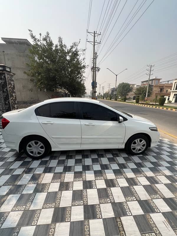 Honda City IVTEC 2018 4