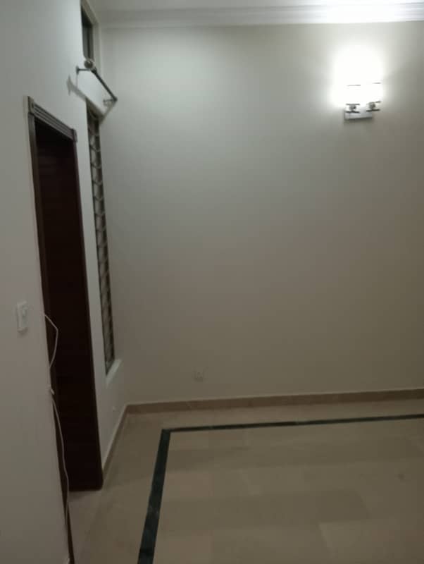 7marla 2beds DD TV lounge kitchen attached baths neat clean upper portion for rent in G 13 3 islamabad 1