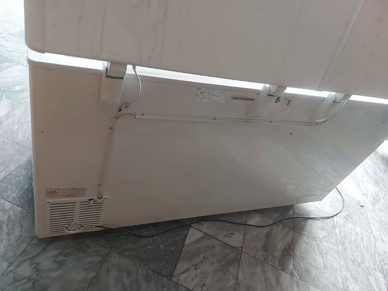 haier freezer bilkul new 0