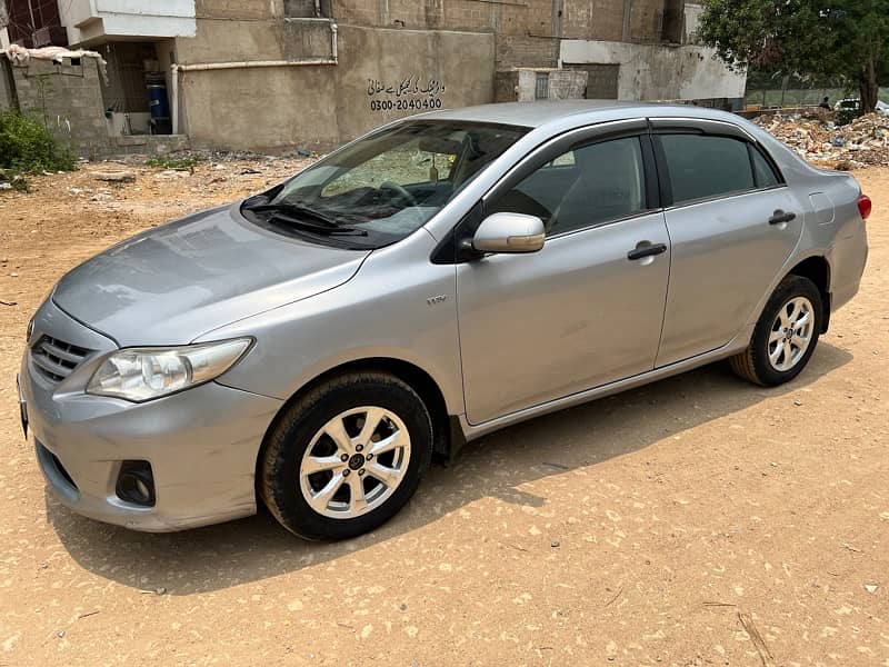 Toyota Corolla GLI 2012 4