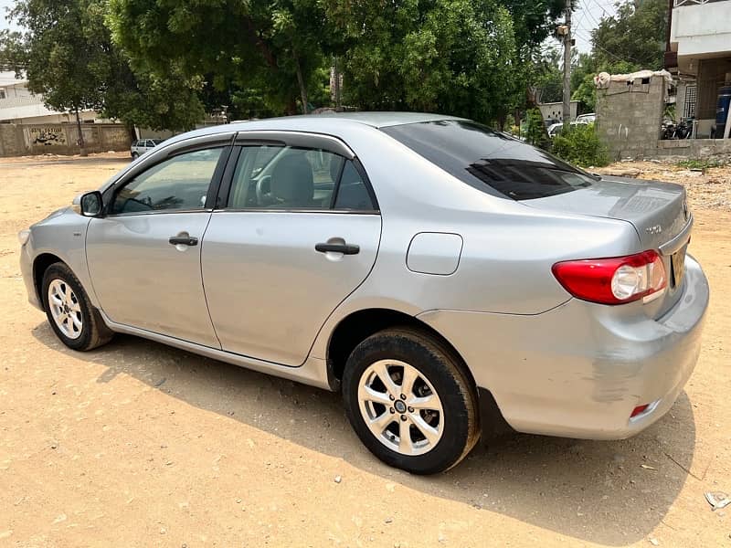 Toyota Corolla GLI 2012 15