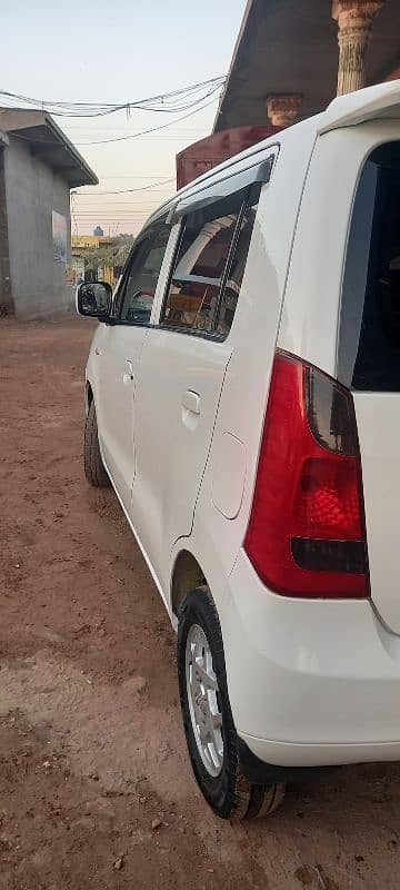 Suzuki Wagon R 2020 10