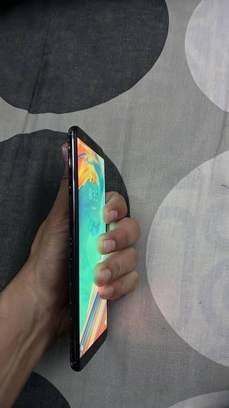 OnePlus 5t for sale 5