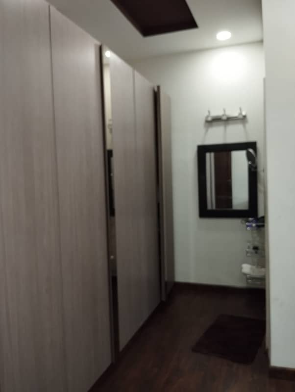 Askari-10 Lahore, 10- Marla 03 Badroom, Fully Furnished Upper Portion Available For Rent . 5