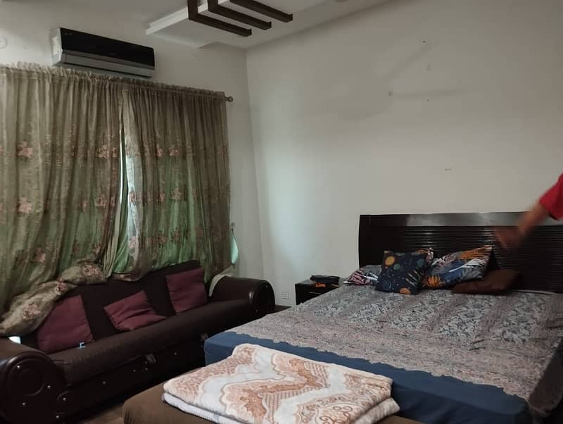 Askari-10 Lahore, 10- Marla 03 Badroom, Fully Furnished Upper Portion Available For Rent . 7