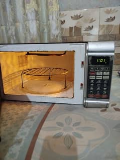 Dawlance Microwave Oven