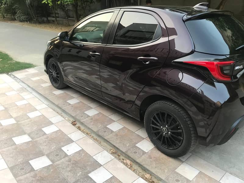 Toyota Yaris G pakage 2021 Automatic 14