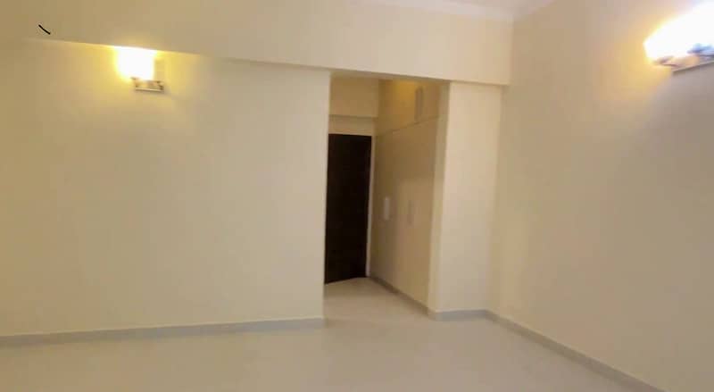 READY TO MOVE 3600sq ft 4Bed Luxury Apartment at Tower-8 Near Entrance of Bahria Town Karachi FOR SALE 17