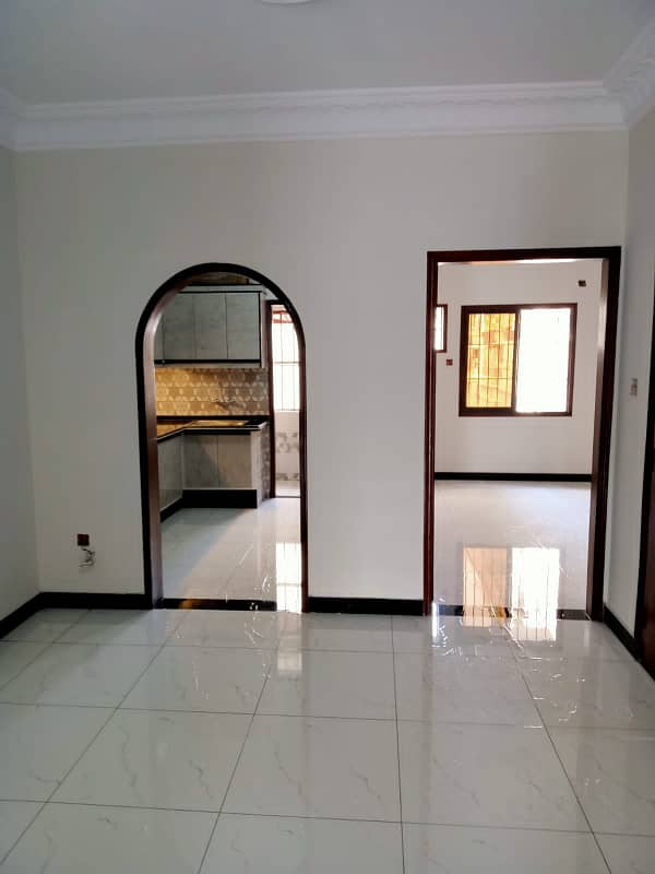 Prime Location 1650 Square Feet Flat For sale In The Perfect Location Of Gulshan-e-Iqbal - Block 10-A 0