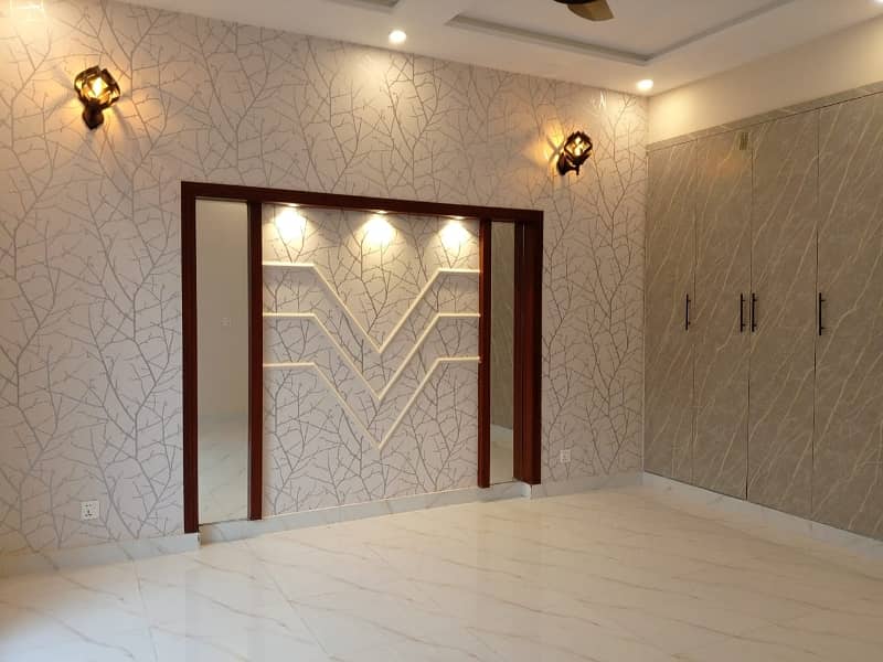 Six Marla Brand New House At A Hot Location, Facing Eiffel Tower Quaid Block Bahria Town Lahore 2