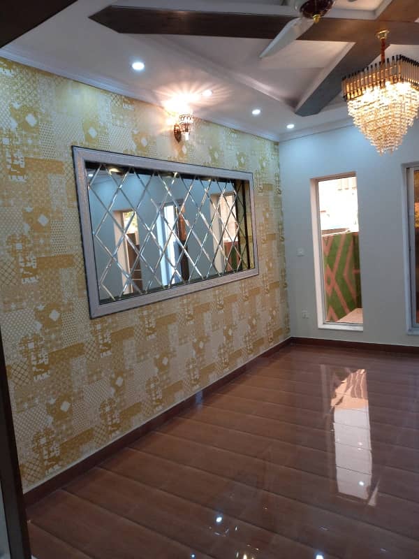 Ten Marla Brand New House For Sale In Overseas B Bahria Town Lahore Pakistan Near Market, Near Park And Mosque 5