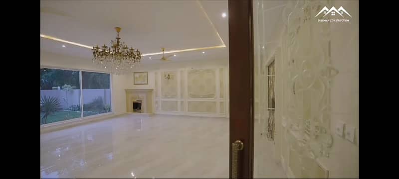 Two kanal luxury designer house for sale at main boulevard of Secter D Bahria Town Lahore Pakistan 23