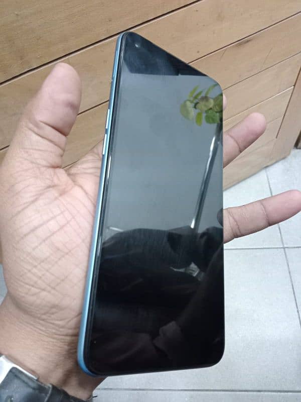 realme 9i 6/126 4