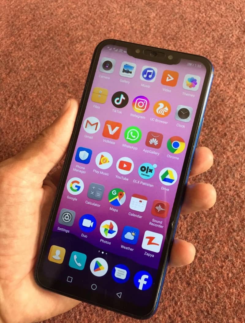 HUAWEI NOVA 3I FOR SELL10/10 CONDITION 3