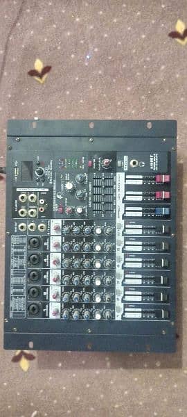 xr600f 800 watts power mixer 2