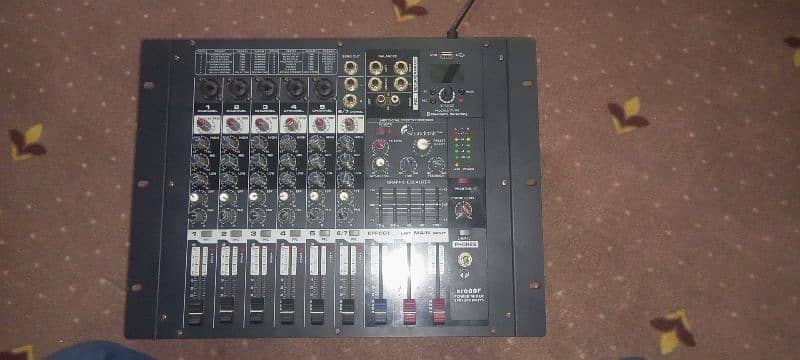 xr600f 800 watts power mixer 9