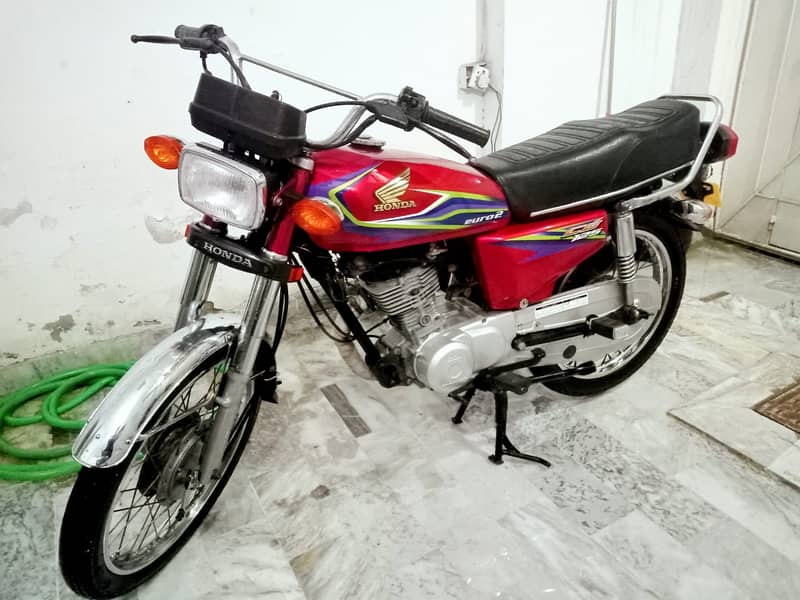 Honda CG 125 2017 4