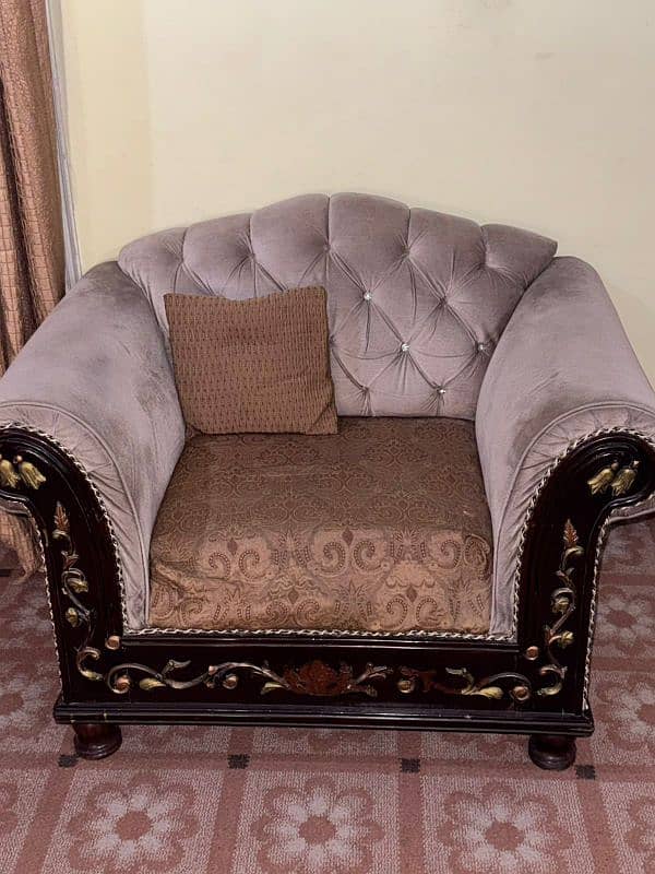 7 Seater Sofa Set Chiniot Wood Urjent Sale Cash Need Foam Repair hoga 10