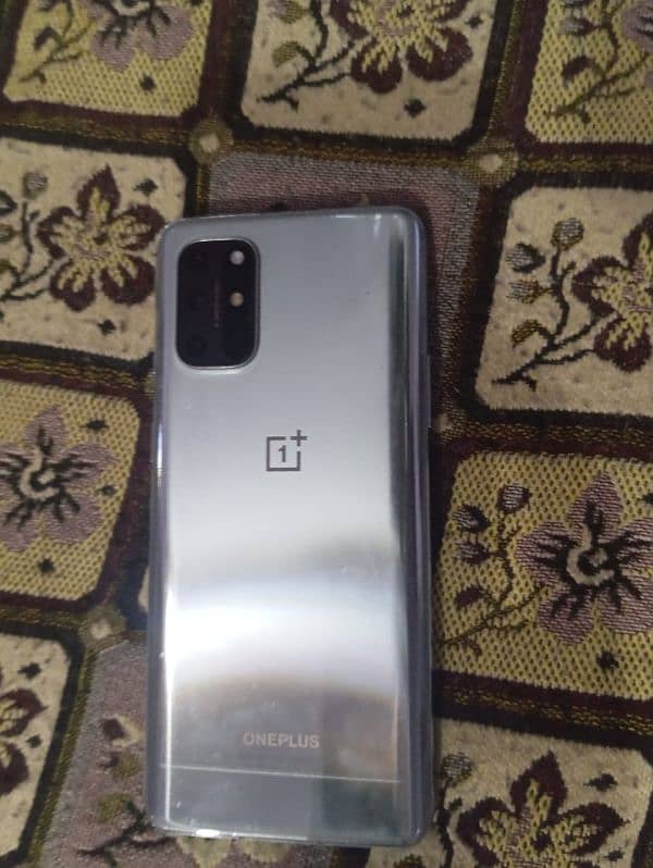 one plus 8t 0