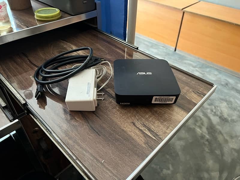 Asus Mini PC 8 Gb Ram 128 Gb Rom Slightly Used For Sale 3