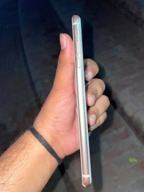 iphone 8+ 64gb non pta 0