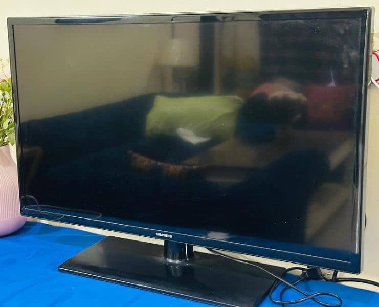 samsung 32" TV 0