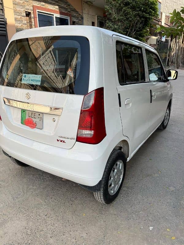 Suzuki Wagon R 2019 3